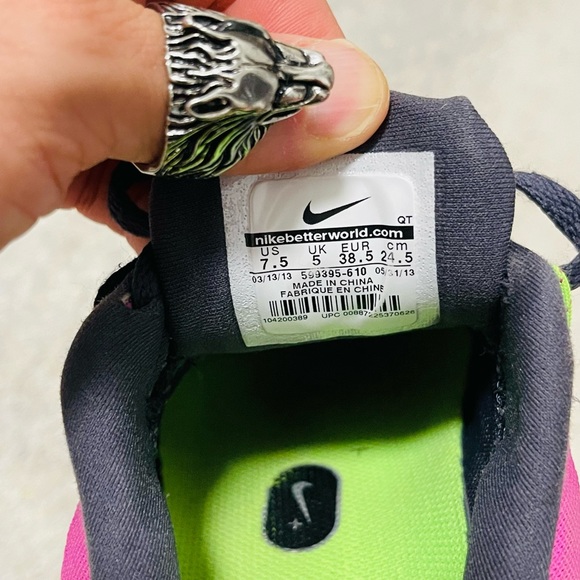 Used Women Size 7.5 Nike Luanrglide+5 Running Sneakers In Pink With White Swoops - Picture 7 of 12